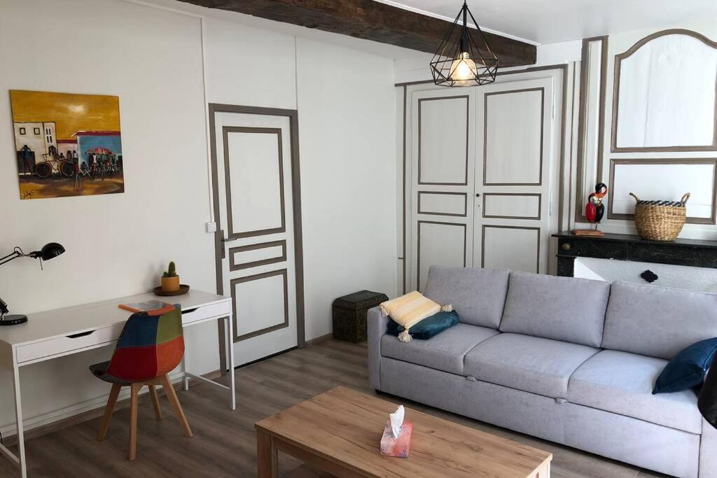 Laon : « Suite Privee Au Pied De La Cathedrale » Exterior foto