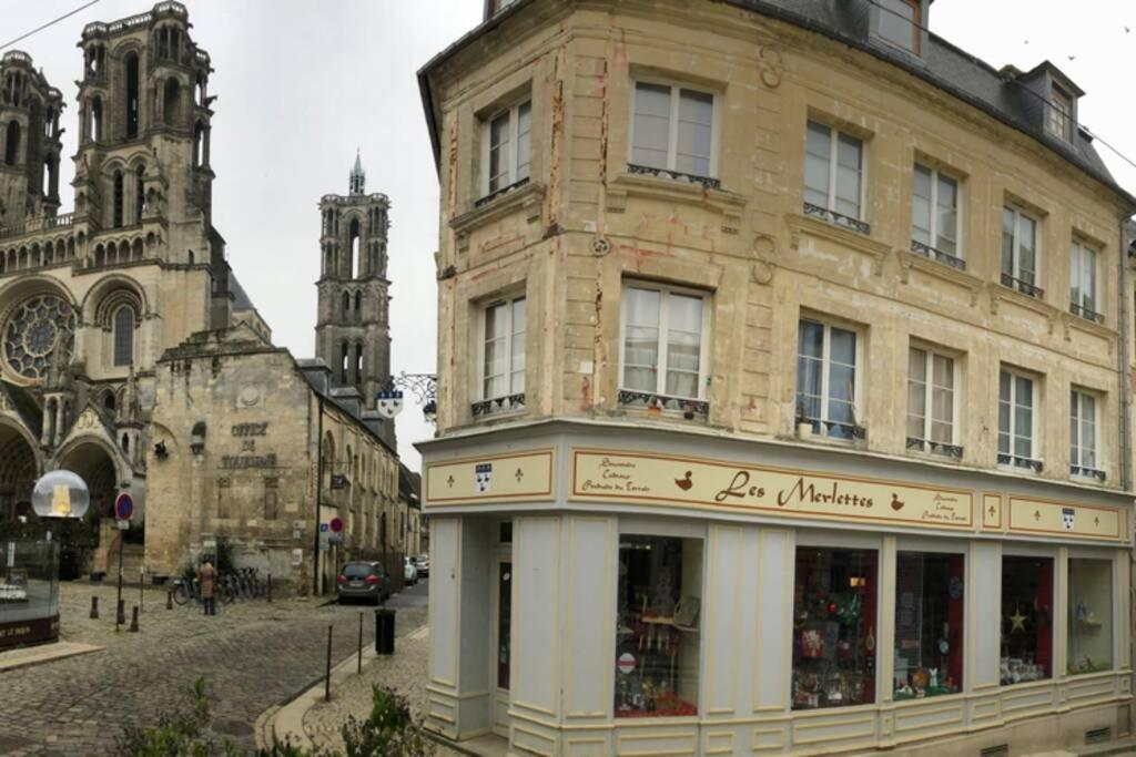 Laon : « Suite Privee Au Pied De La Cathedrale » Exterior foto