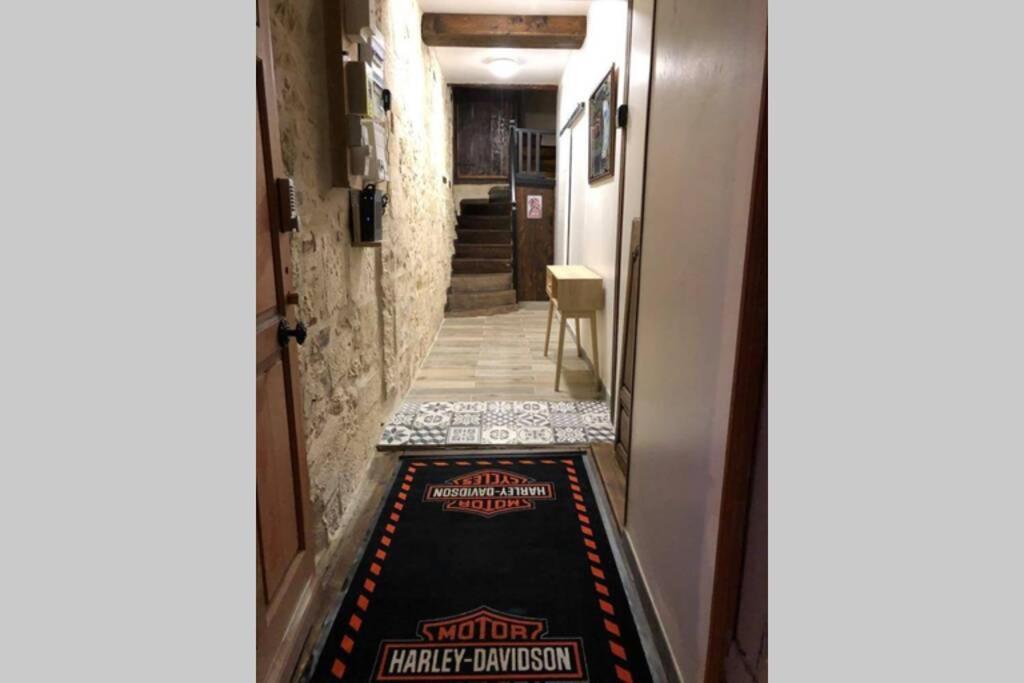 Laon : « Suite Privee Au Pied De La Cathedrale » Exterior foto
